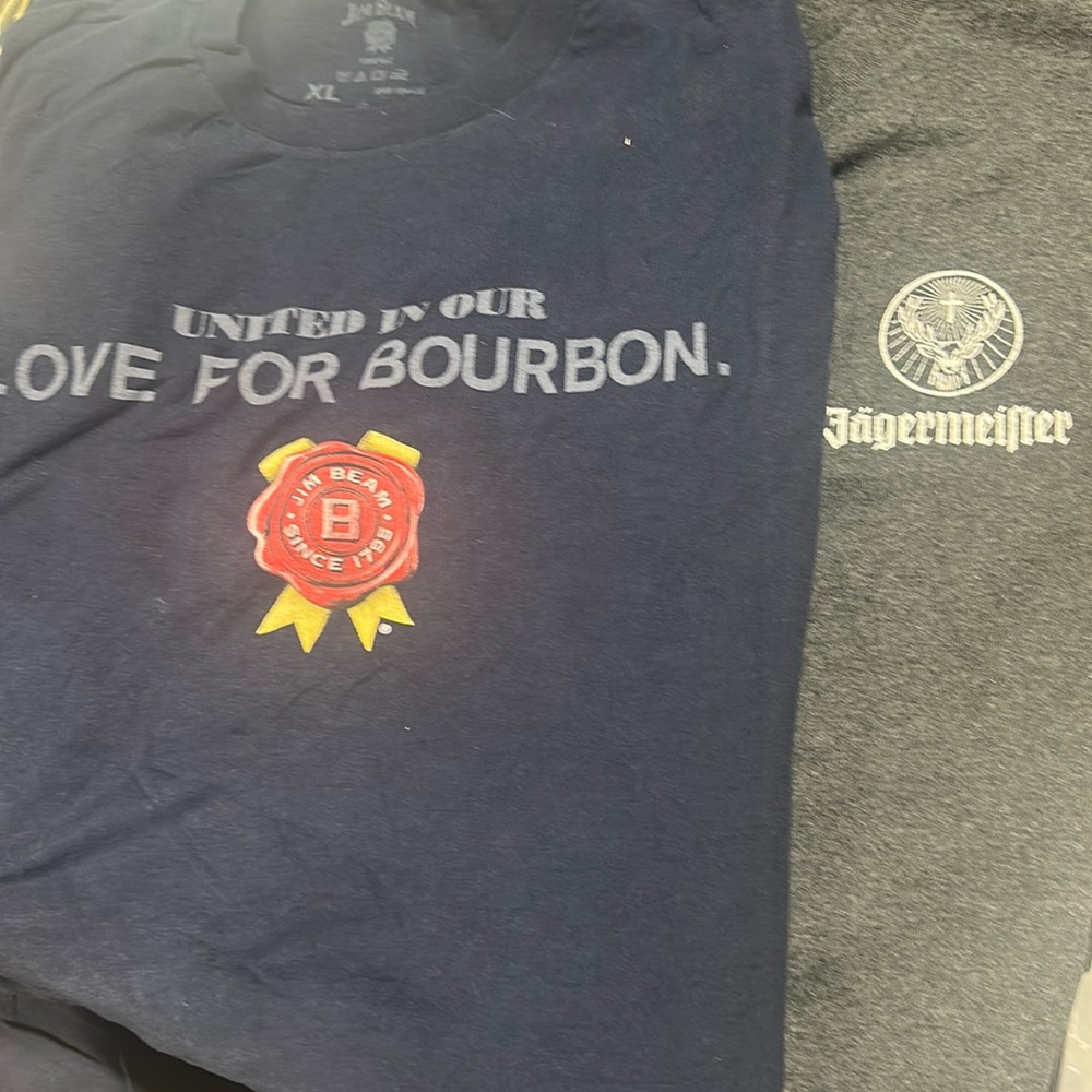 Bundle of 2 XL men’s front and back alcohol graphic tees Jim Beam and Jager